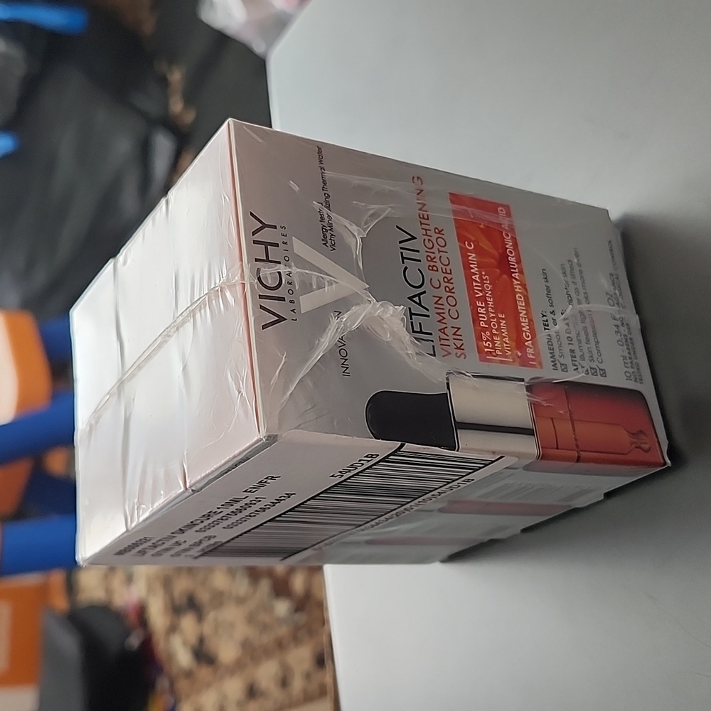 3 Pack! Vichy Liftactiv Vitamin C Brightening Skin Corrector 10ml, 15% Vit C